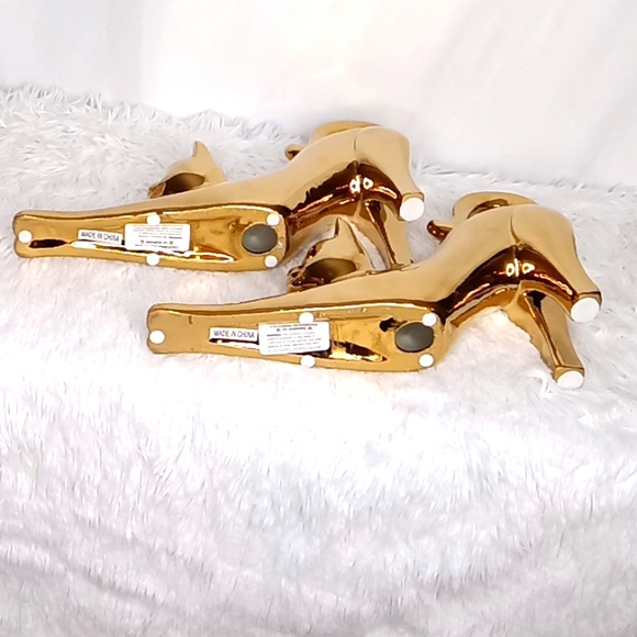 Stretching Cat Decor Statue 🐈 - Picture 10 of 11